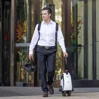 InMotion E20 Electric Elektrisk scooter - 450W Power | 9.5Ah Battery | 13mph Speed | 19mi Range