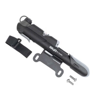 Luftpumpe med trykmåler